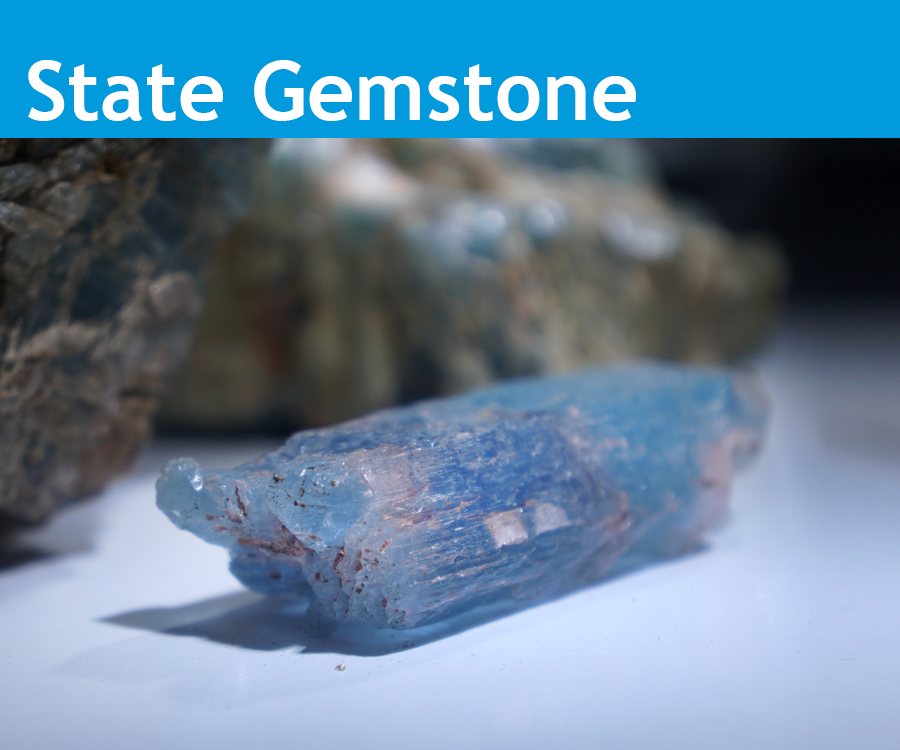 Image showing the State of Colorado State Gemstone the Aquamarine.